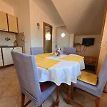 Uvodic * Rogoznica (Sibenik-Knin)