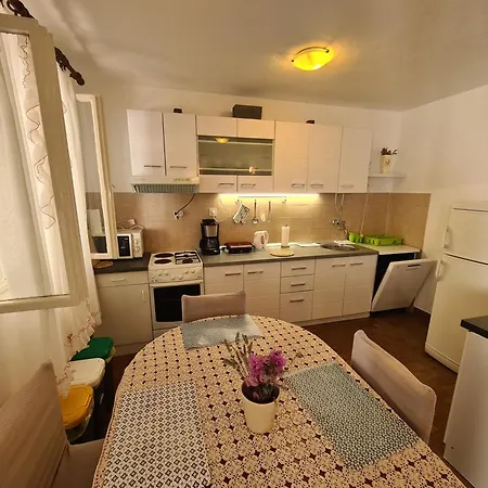 Apartamento Uvodic *